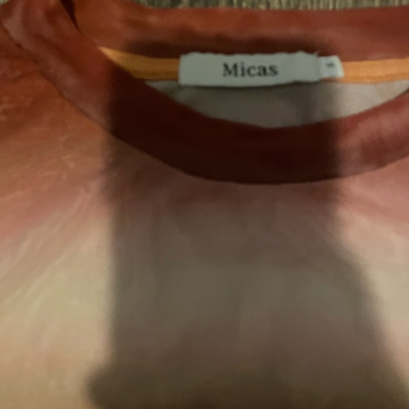 Rainbow mesh long sleeve with flare sleeves - Picture 2 of 2